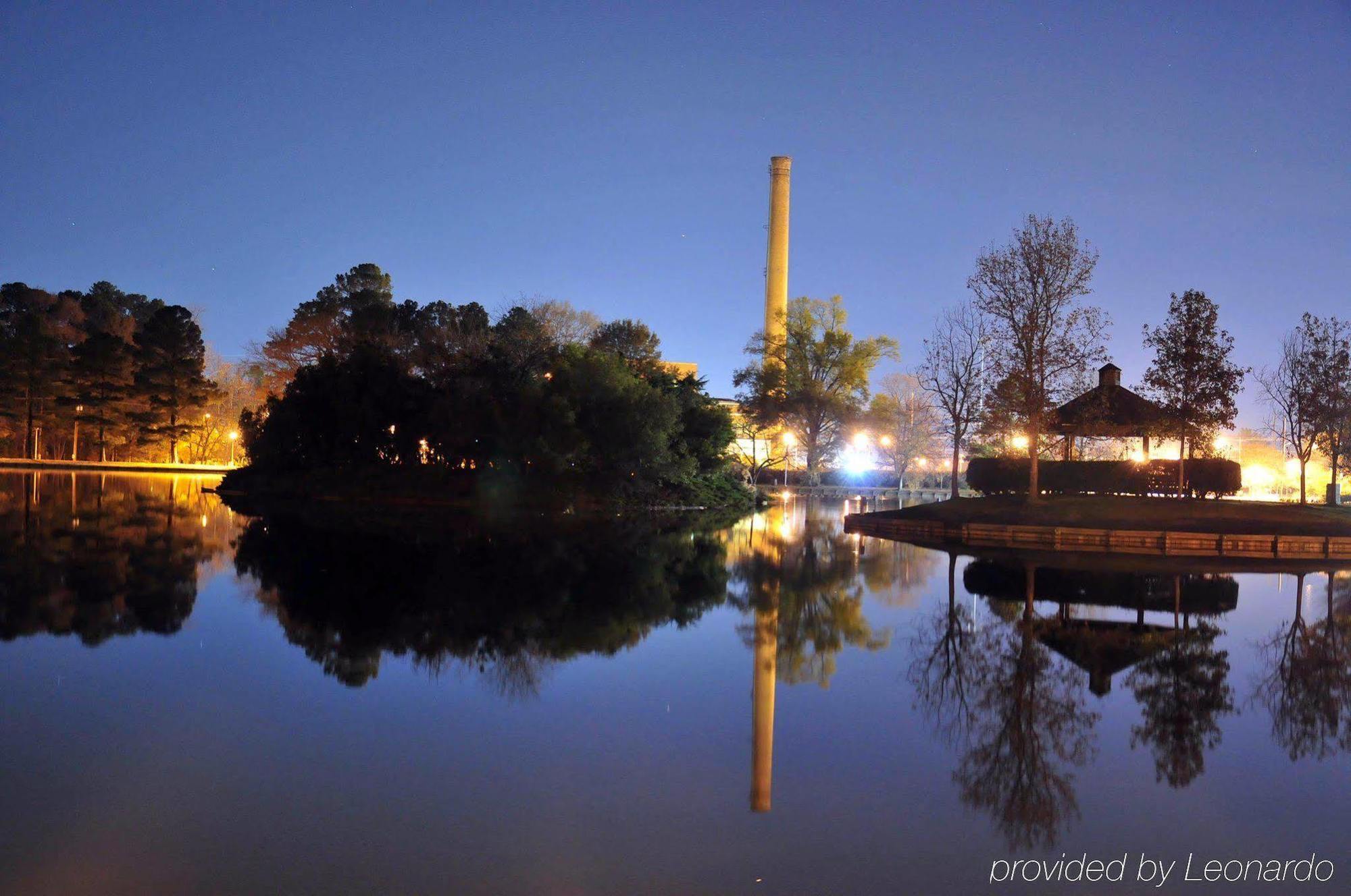 Hotel Doubletree By Hilton Rocky Mount Servizi foto